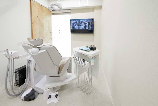 ならしのコウノ歯科